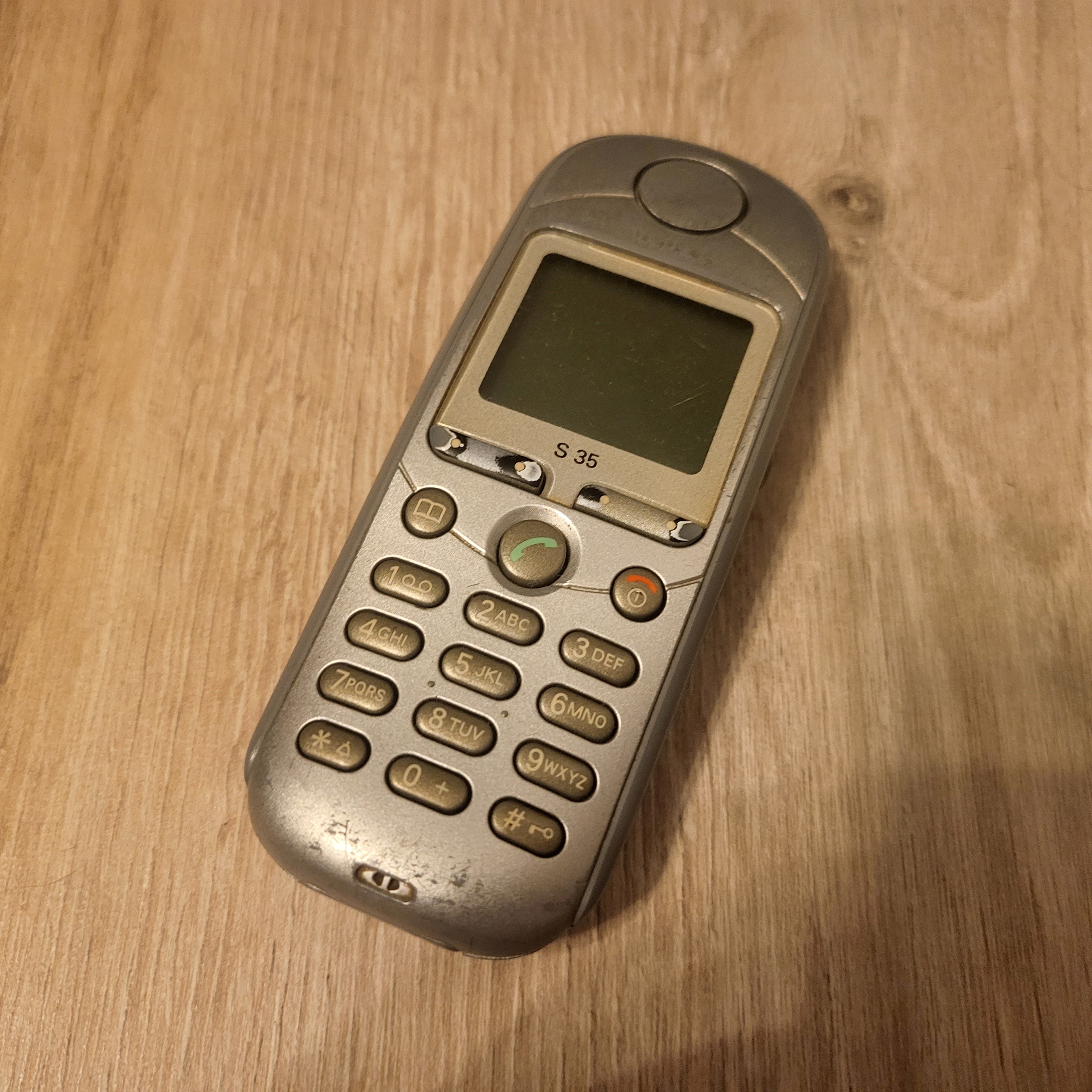 Siemens S35i
